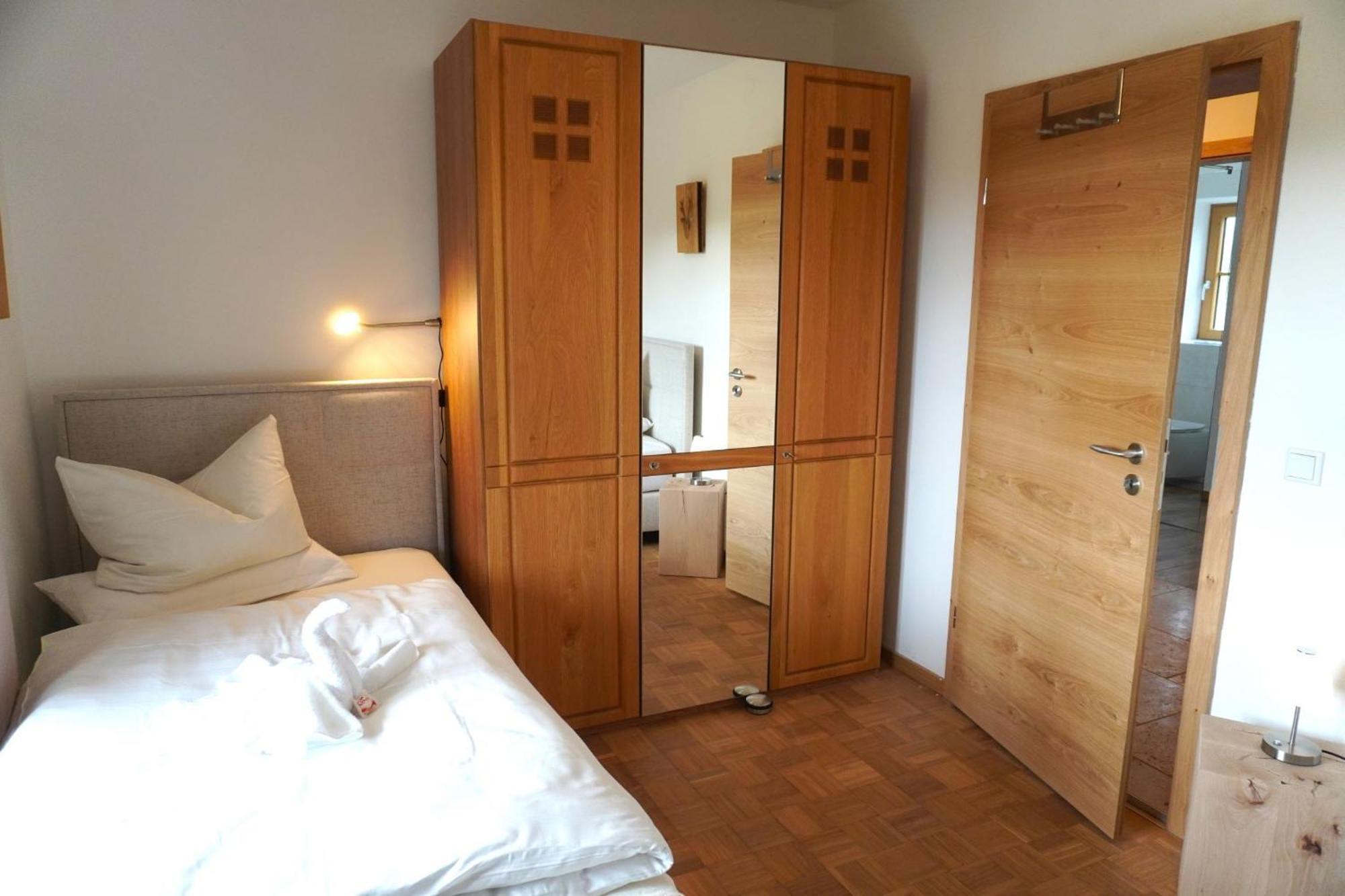 Heufeld Ferienwohnung Lorenz מראה חיצוני תמונה